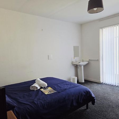 Хостел Weston House Кит Экстерьер фото